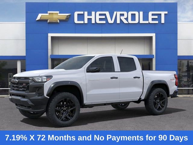 2025 Chevrolet Colorado Trail Boss photo 2