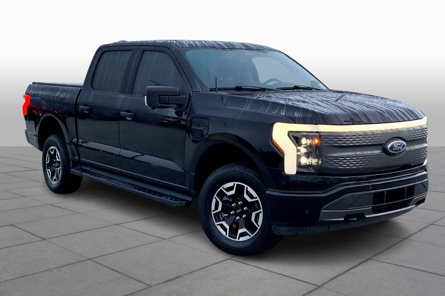 Used 2023 Ford F-150 Lightning XLT with VIN 1FTVW1ELXPWG45548 for sale in Bluffton, SC