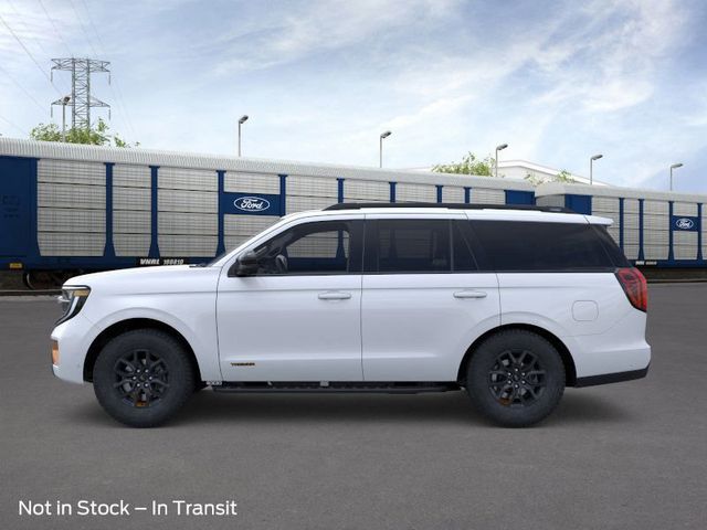 2025 Ford Expedition photo 3