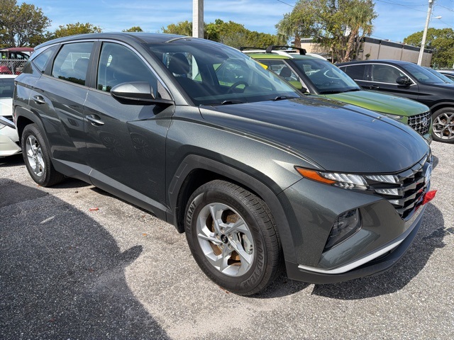 2022 Hyundai Tucson SE photo 2