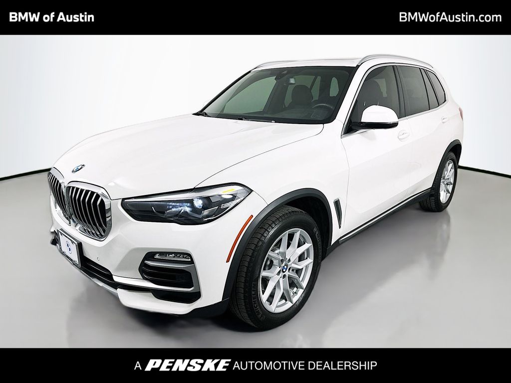 2021 BMW X5 40i's photo