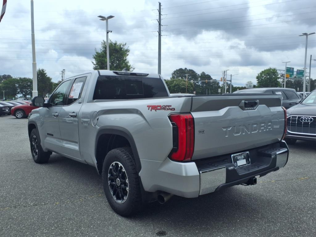 2022 Toyota Tundra SR5 photo 17