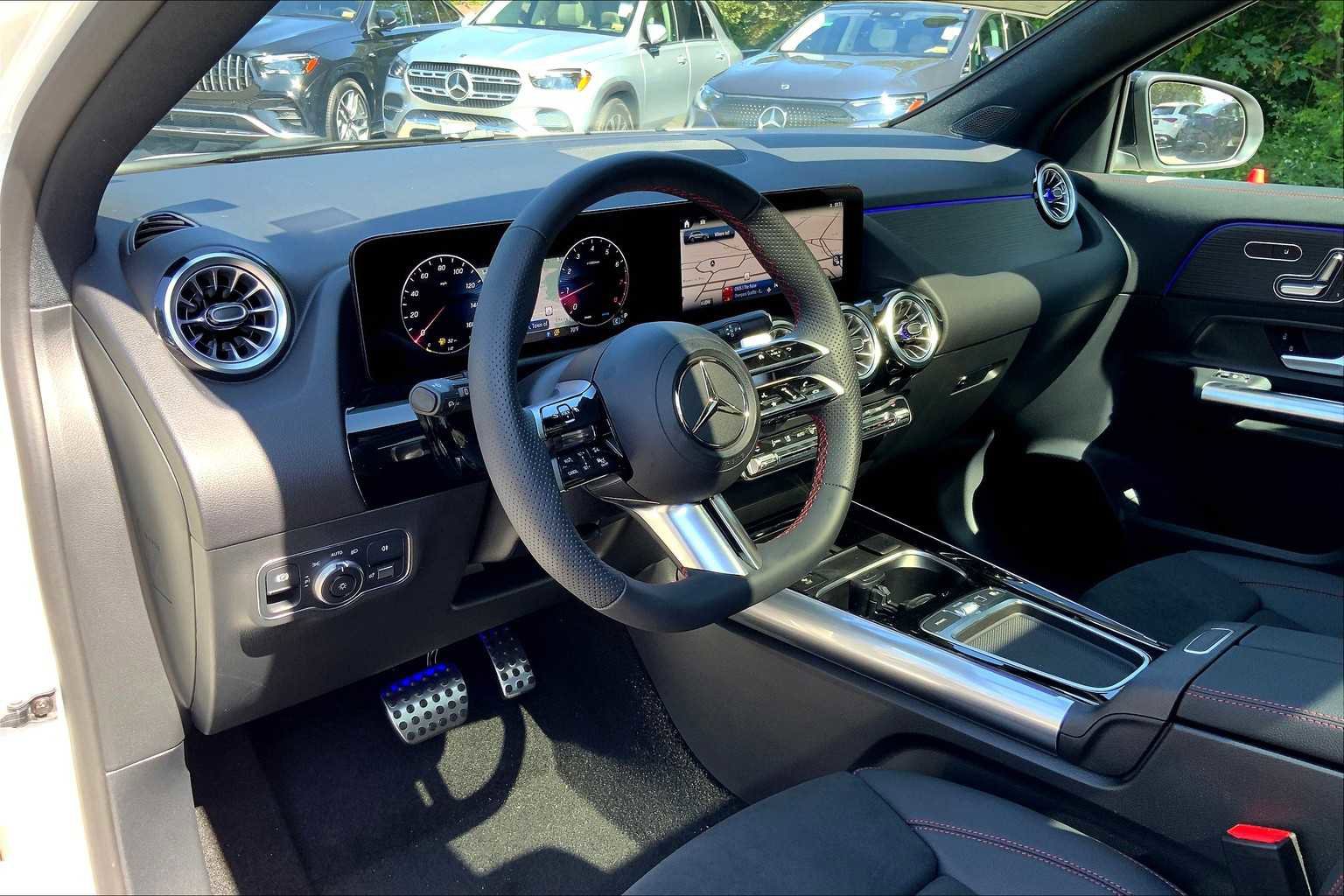 2026 Mercedes Benz GLA 250 4MATIC photo 9