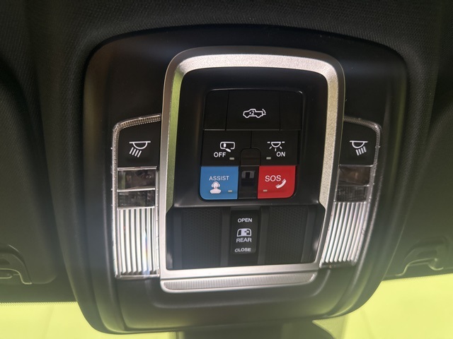 2026 Ram 1500 Laramie photo 18