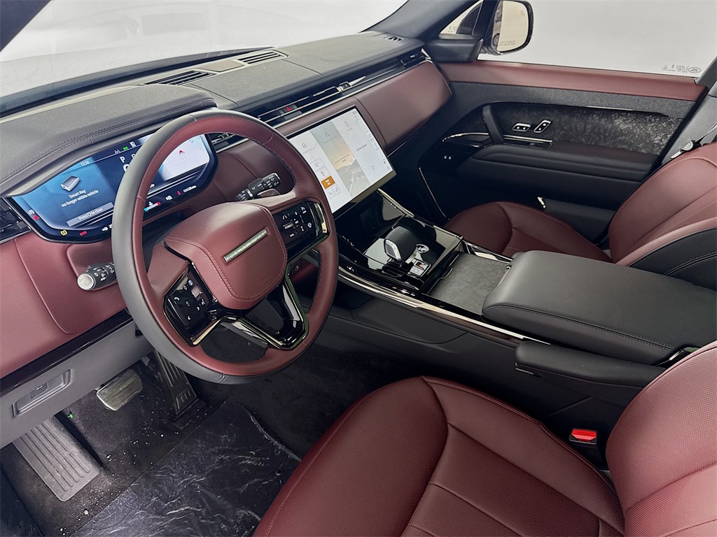 2025 Land Rover Range Rover Sport SE photo 9