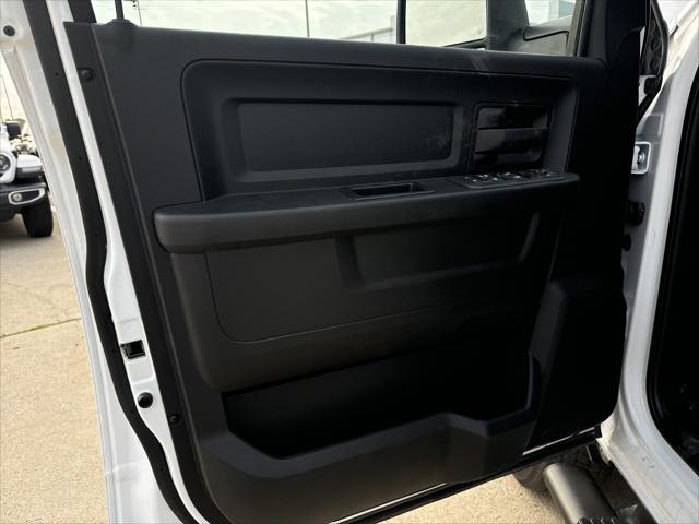 2025 Ram 2500 Tradesman photo 6