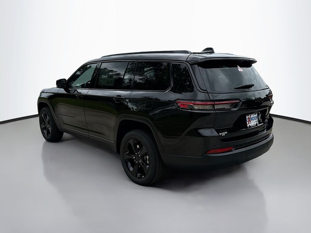 2025 Jeep Grand Cherokee Limited photo 4