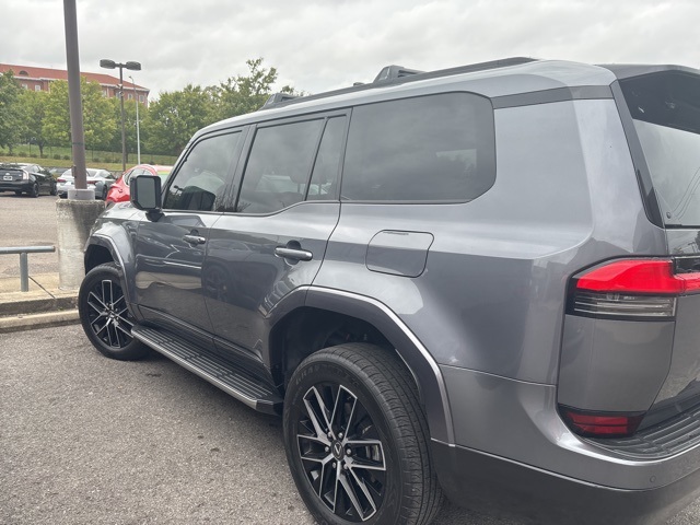 2024 Lexus GX 550 Premium photo 3