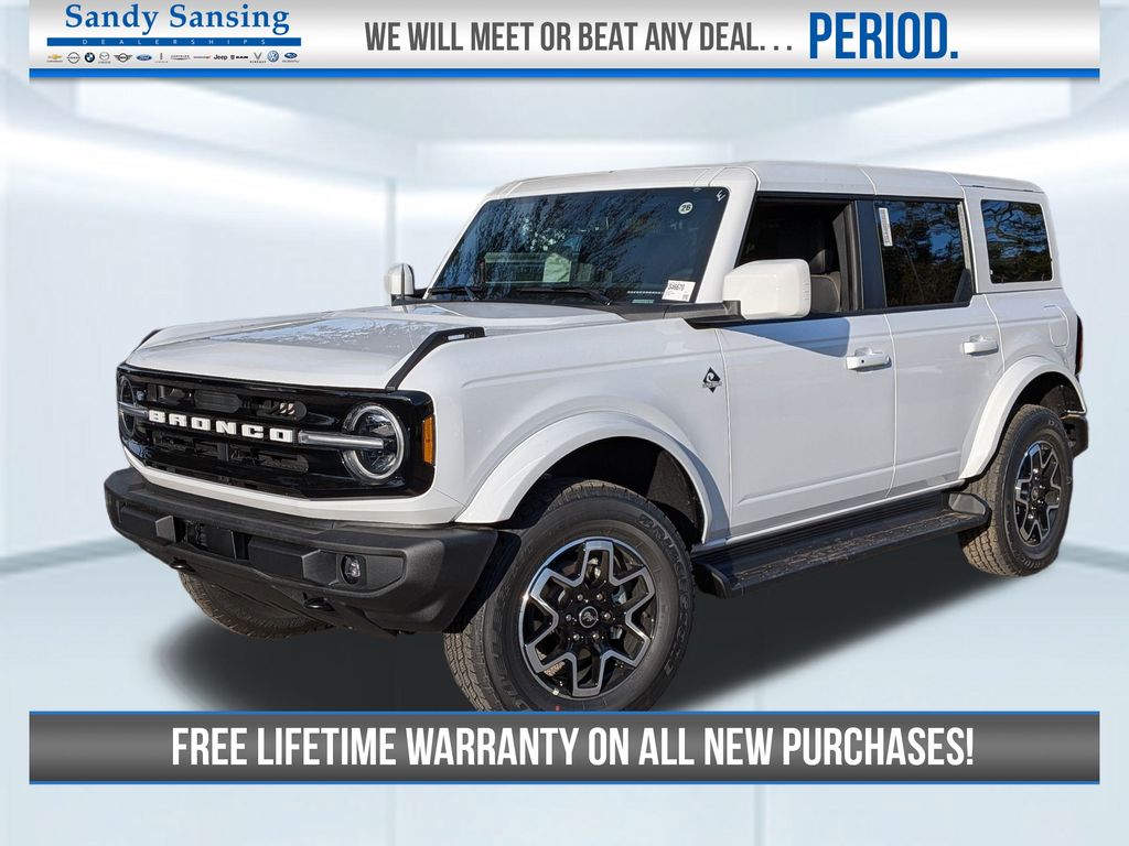 2025 Ford Bronco 4-Door Outer Banks's photo