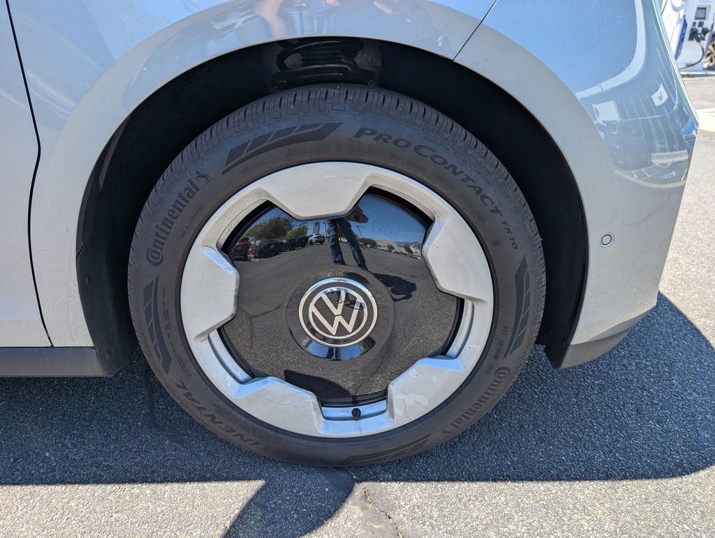 2025 Volkswagen ID. Buzz Pro S photo 24