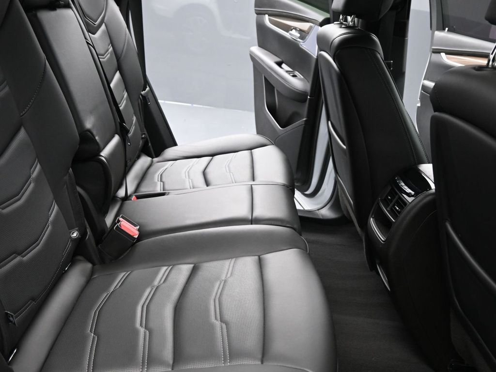 2023 Cadillac XT5 Platinum Sport photo 14