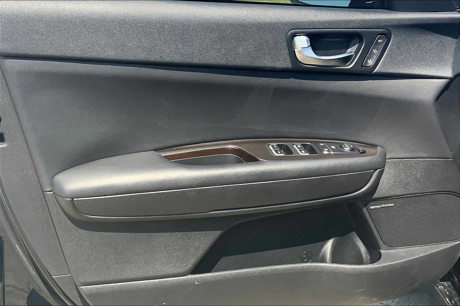 2020 Kia Optima EX Premium photo 19