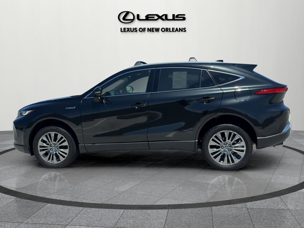 2021 Toyota Venza XLE photo 4