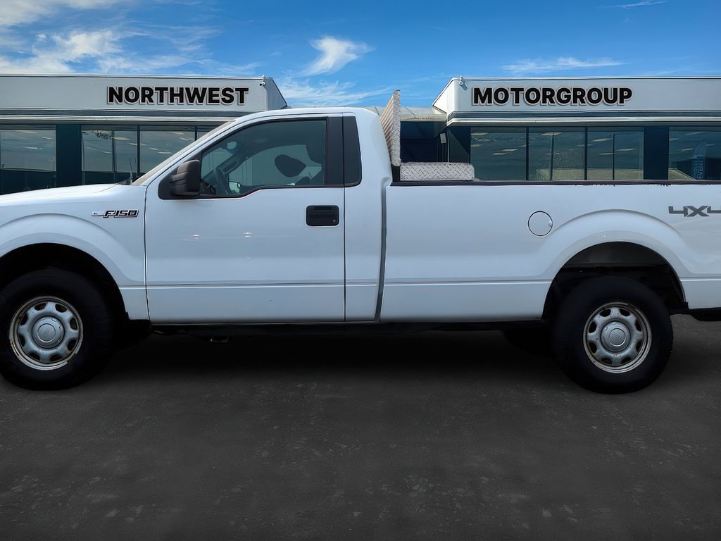 2010 Ford F-150 XL photo 3