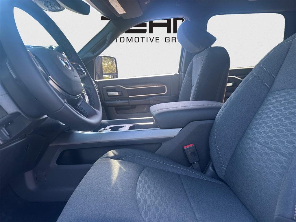 2026 Ram 2500 Big Horn photo 24