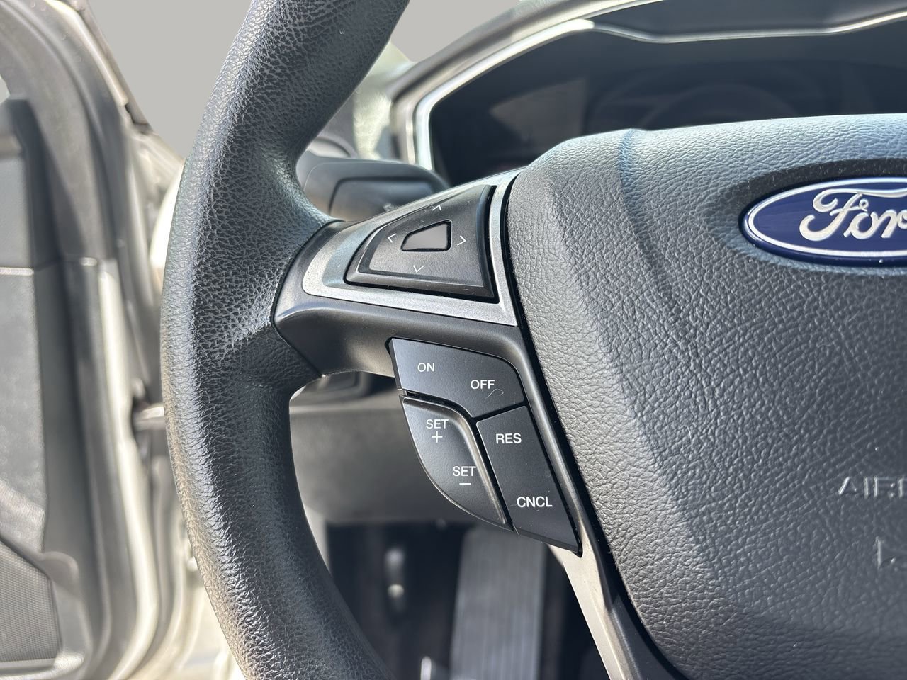 2018 Ford Fusion Hybrid S photo 25