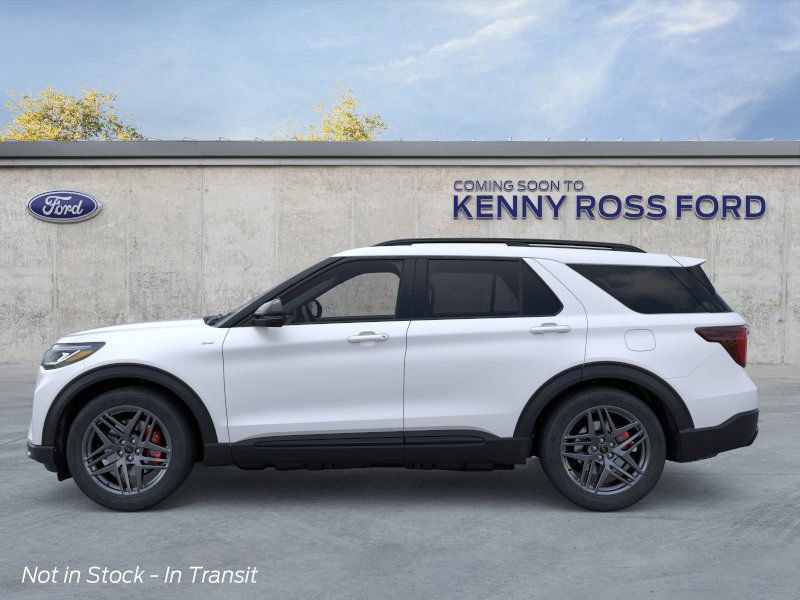2025 Ford Explorer ST-Line photo 3