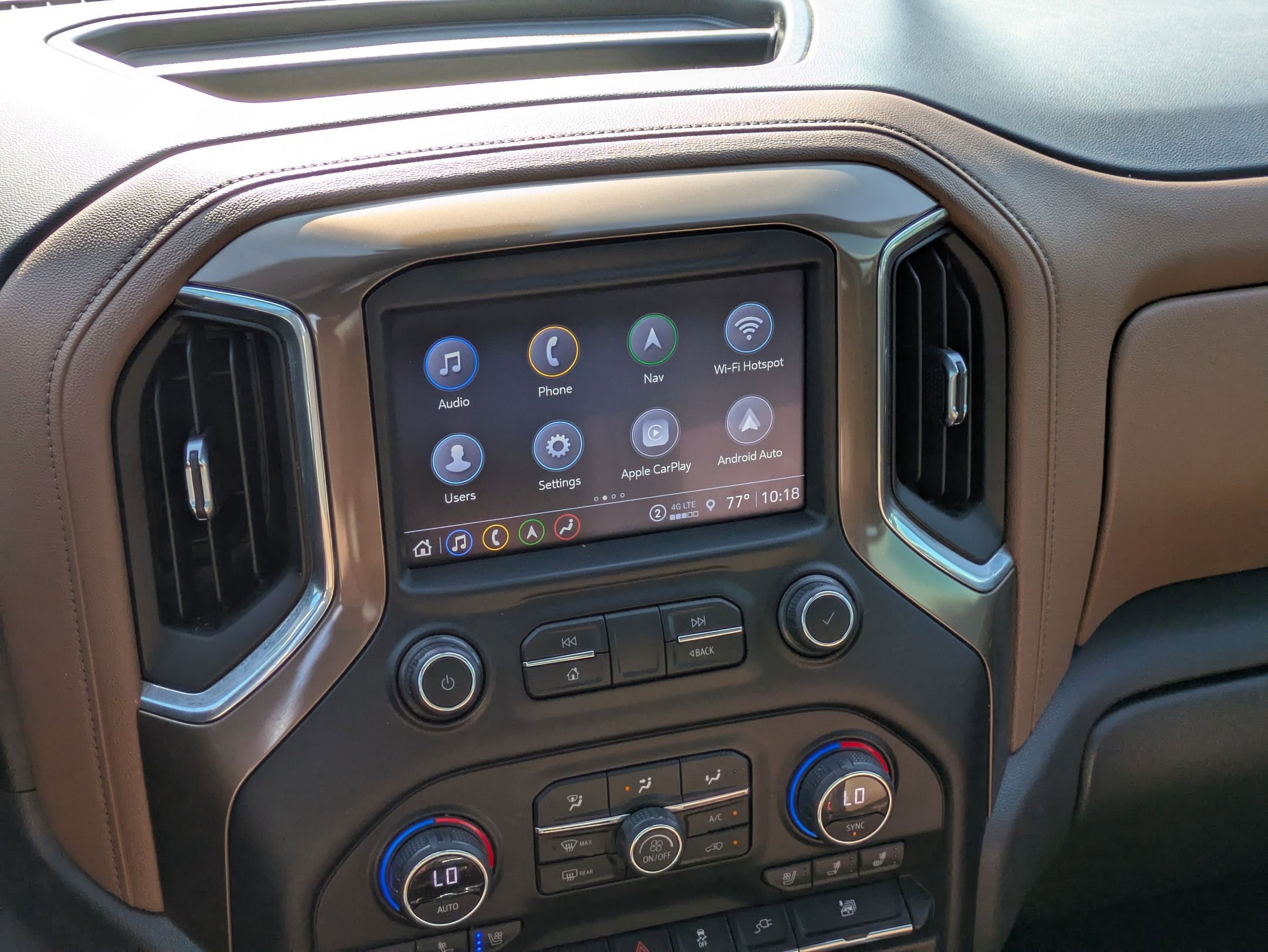 2021 Chevrolet Silverado 1500 High Country photo 17