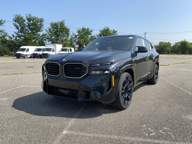 2025 BMW XM