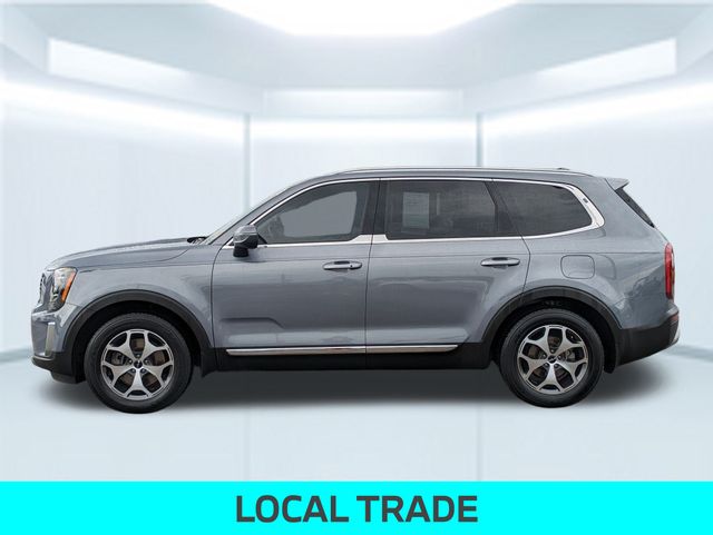 2022 Kia Telluride EX photo 2