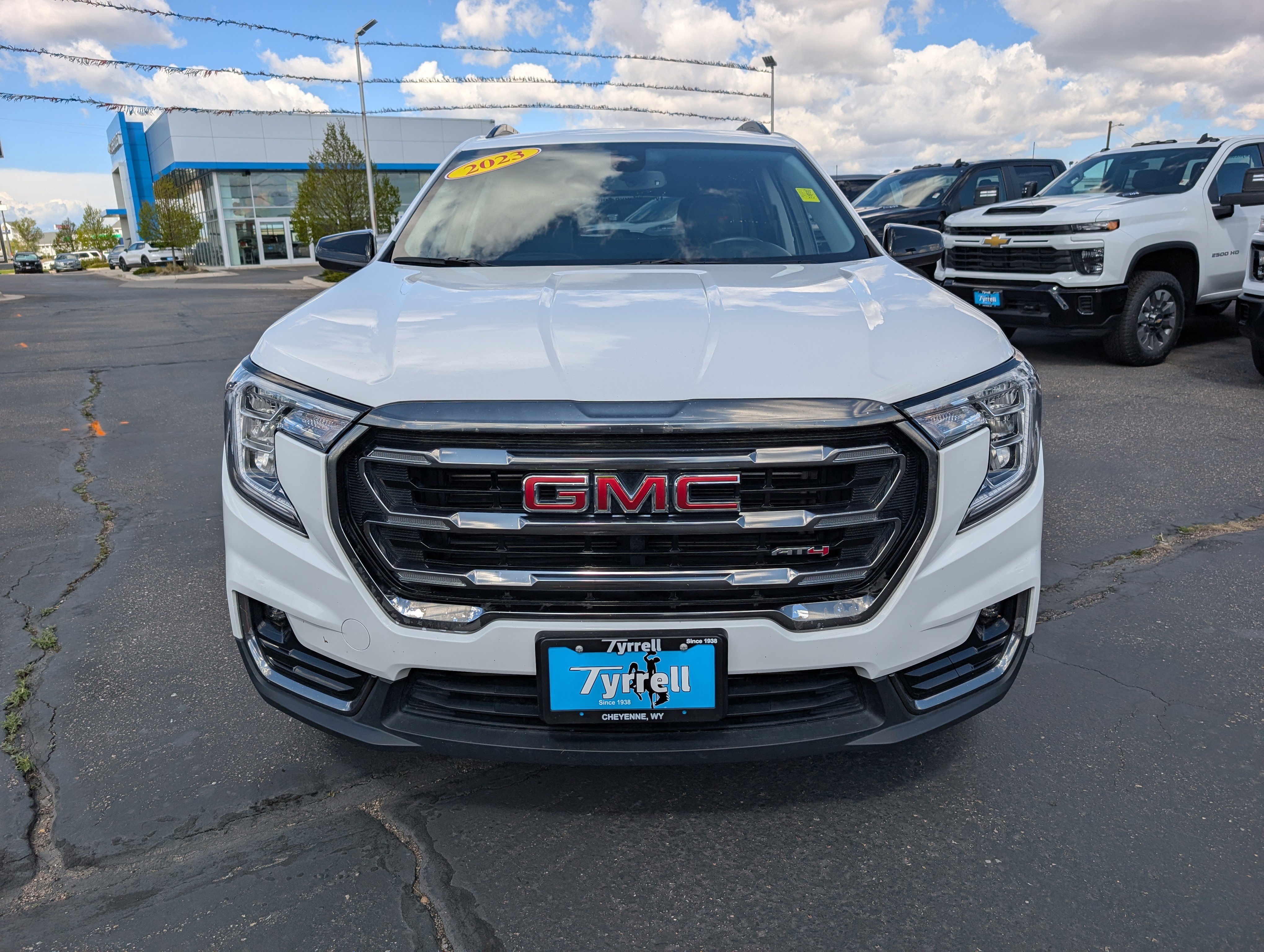 Used 2023 Summit White GMC AT4 image 8