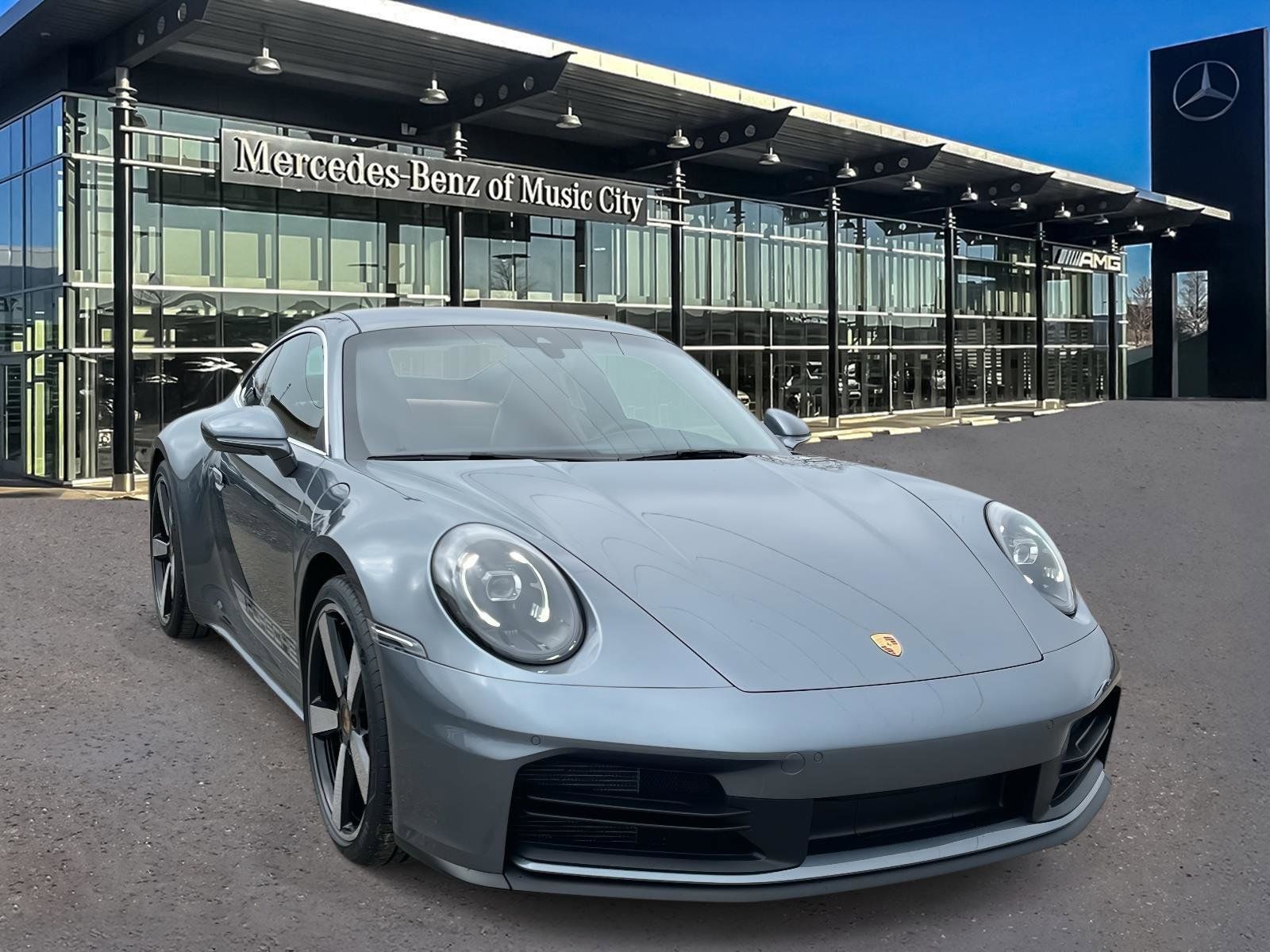 2025 Porsche 911 T's photo