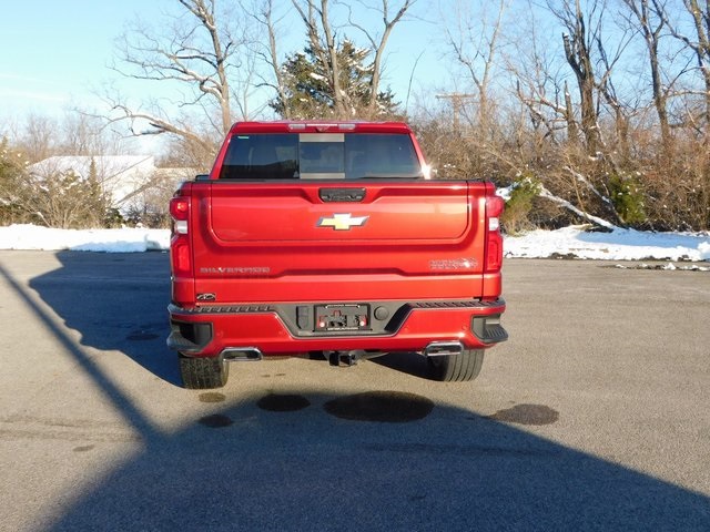 2024 Chevrolet Silverado 1500 High Country photo 4