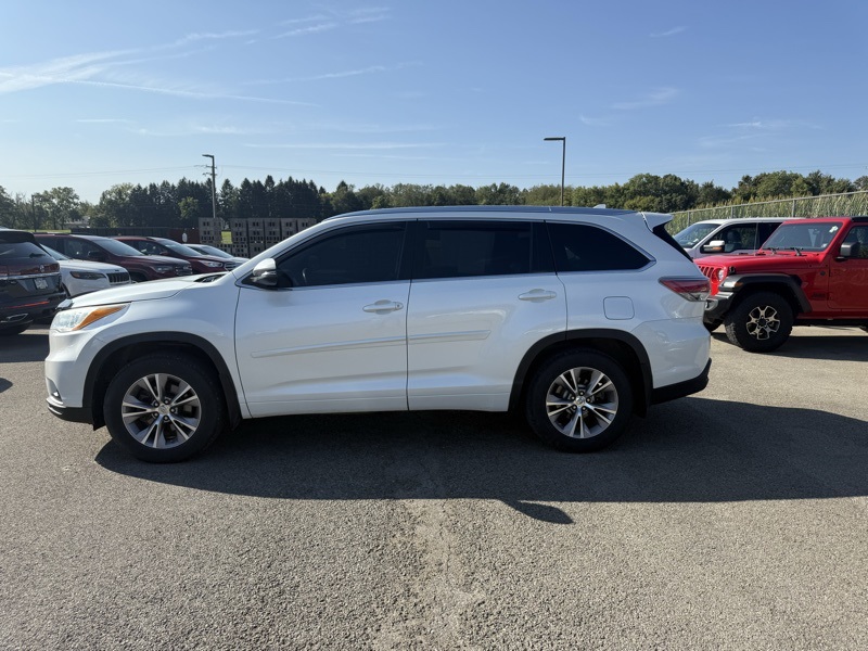 2014 Toyota Highlander XLE photo 9