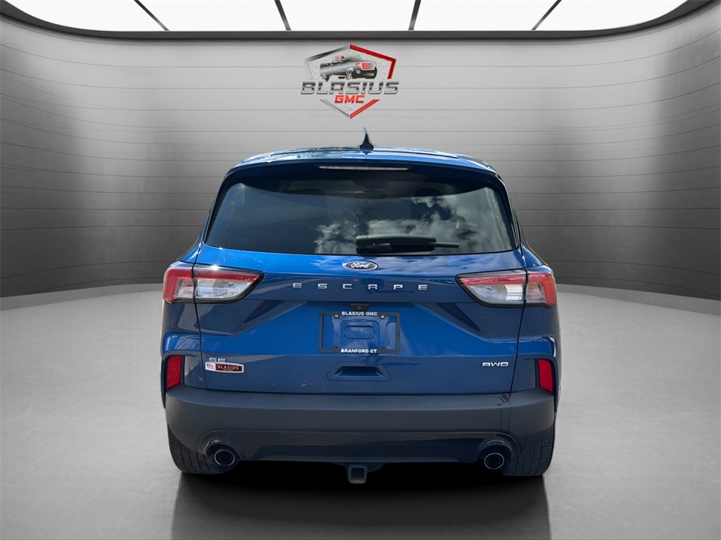 2022 Ford Escape SE photo 4
