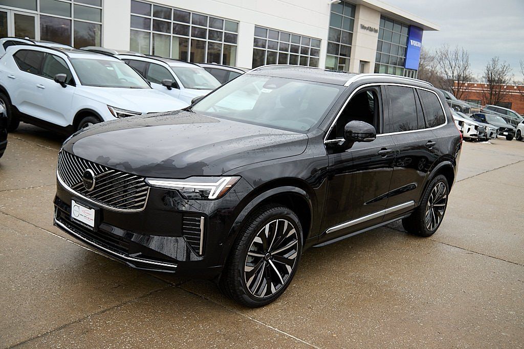 2026 VOLVO XC90 - Image 5