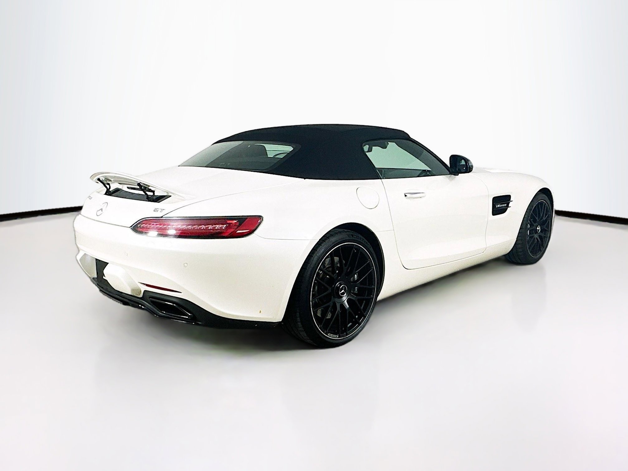 2018 Mercedes Benz AMG GT GT photo 7