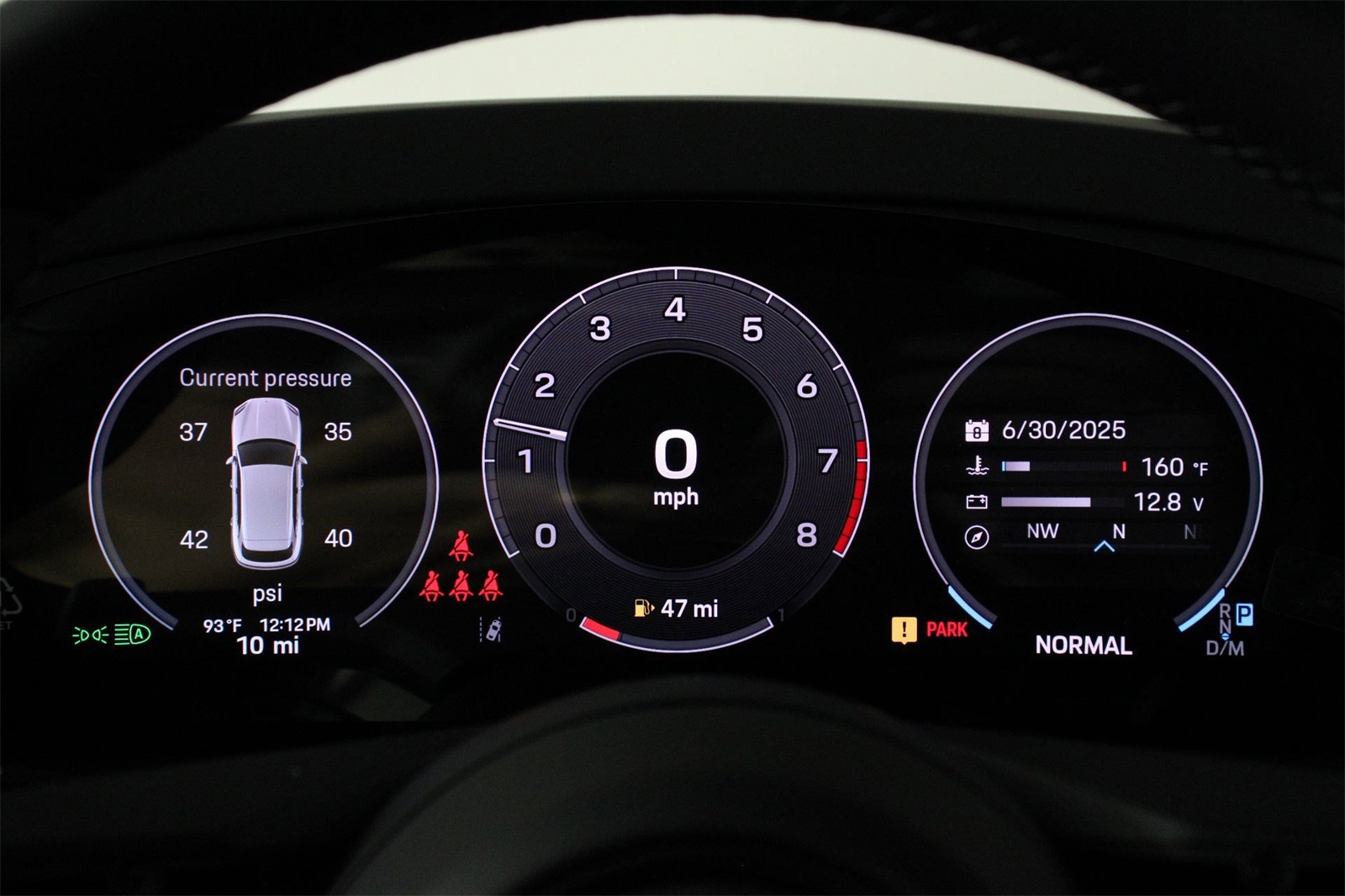 2025 Porsche Cayenne S photo 13