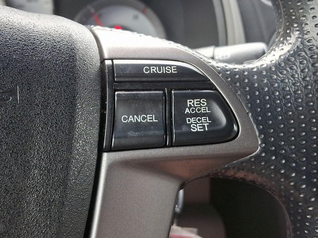 2012 Honda Pilot LX photo 20