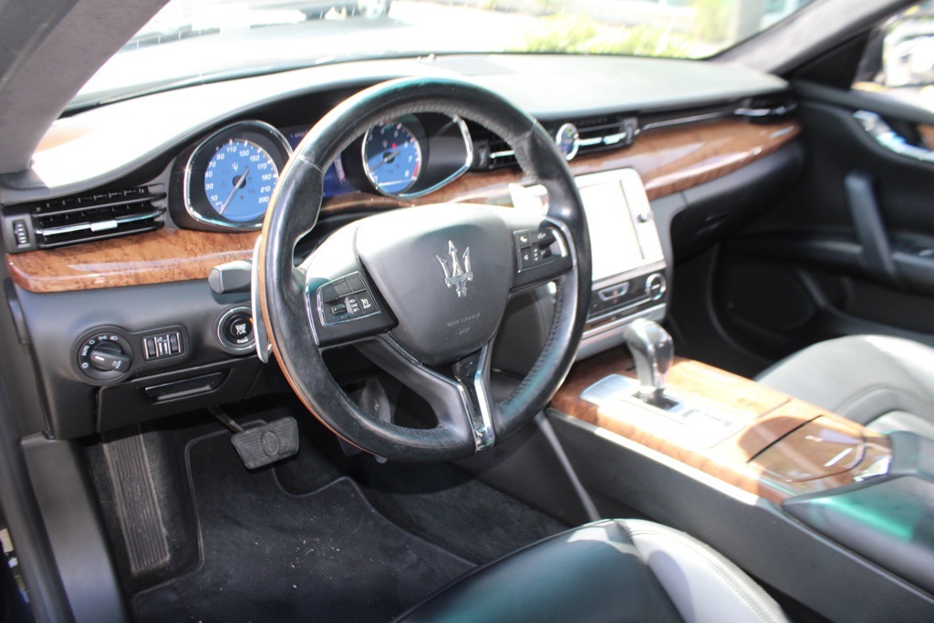 2014 Maserati Quattroporte GT S photo 4