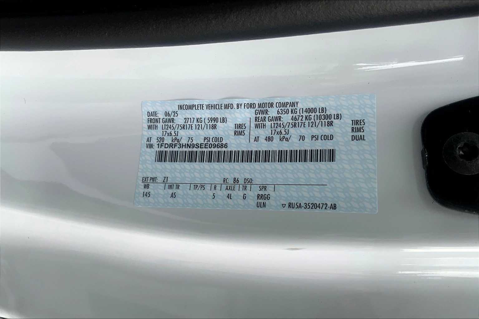 2025 Ford F-350 XL photo 12