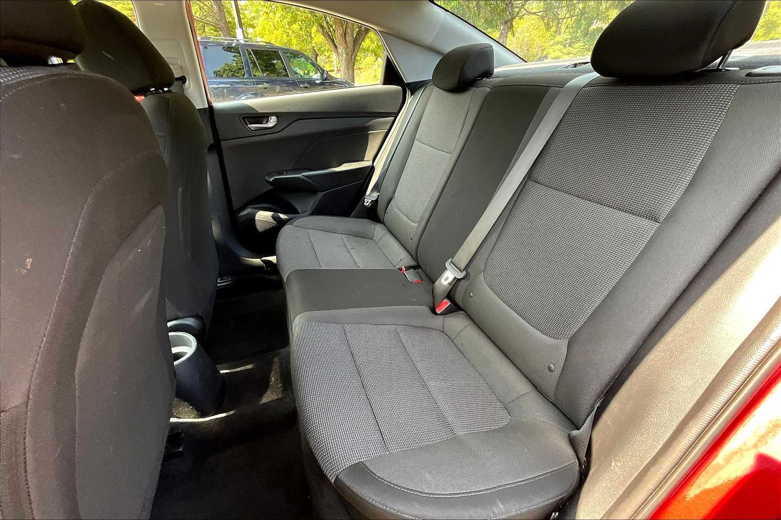 2020 Hyundai Accent SE photo 19