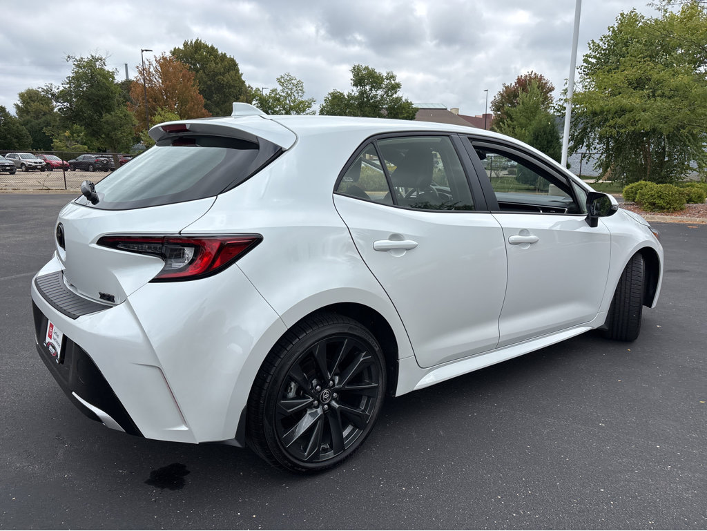 2025 Toyota Corolla XSE photo 14