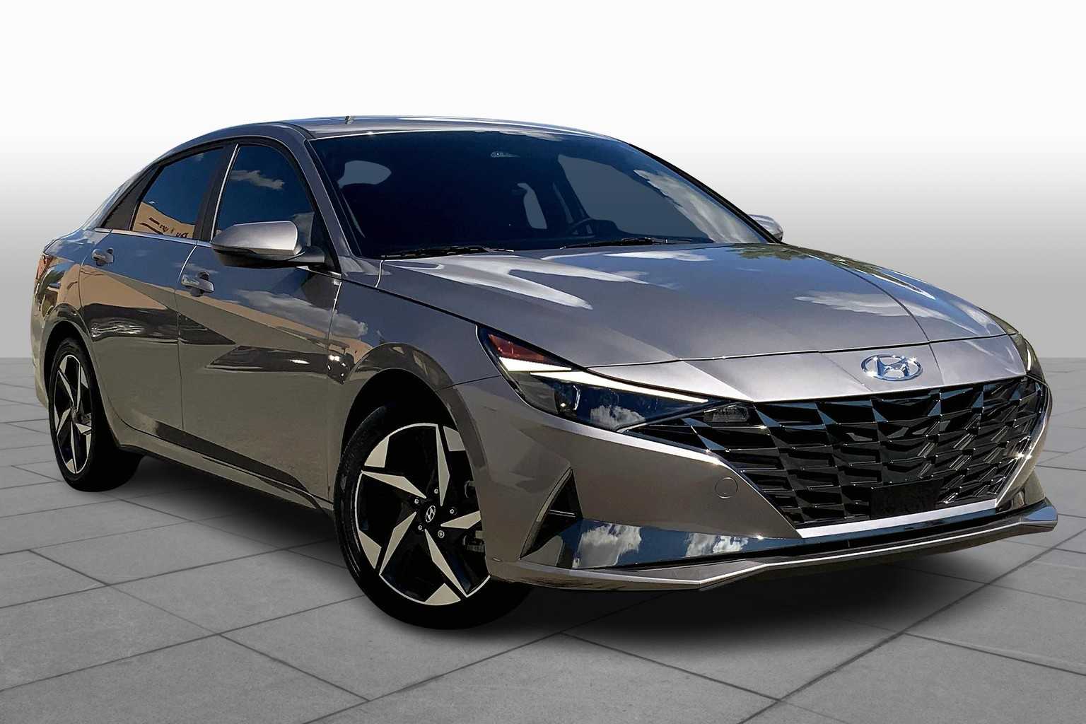 2023 Hyundai Elantra Hybrid Limited photo 2