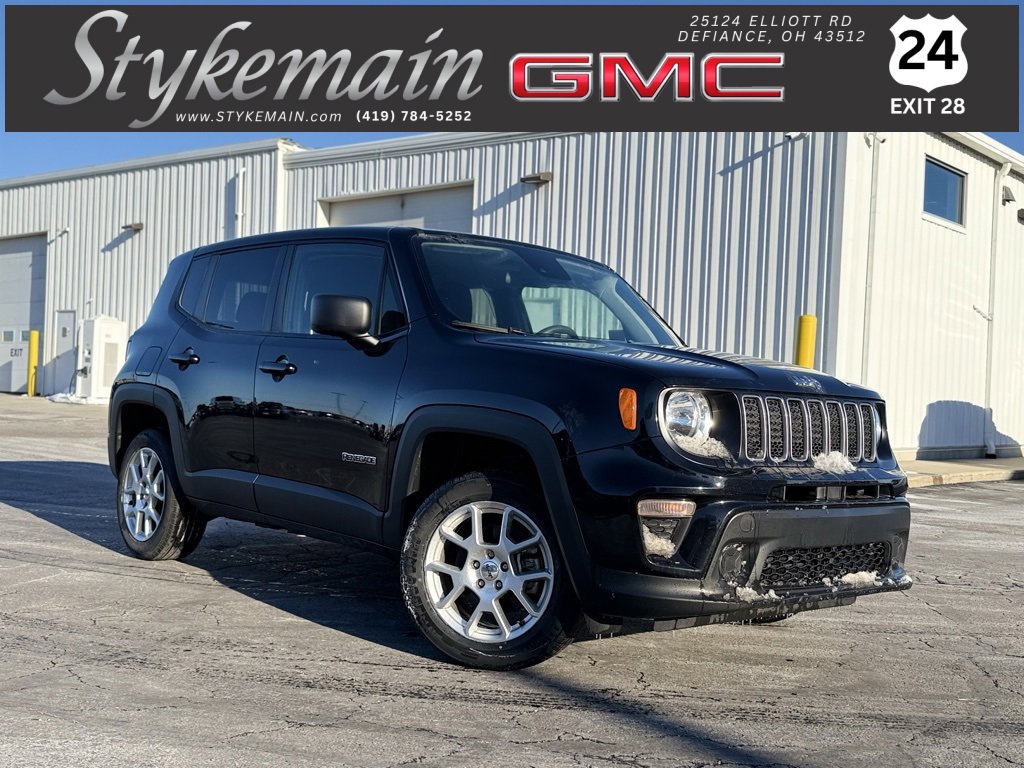 2023 Jeep Renegade Latitude's photo
