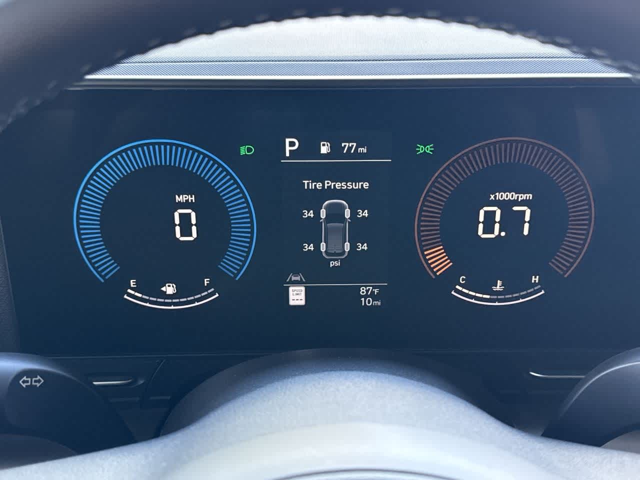 2026 Hyundai Kona SEL photo 14