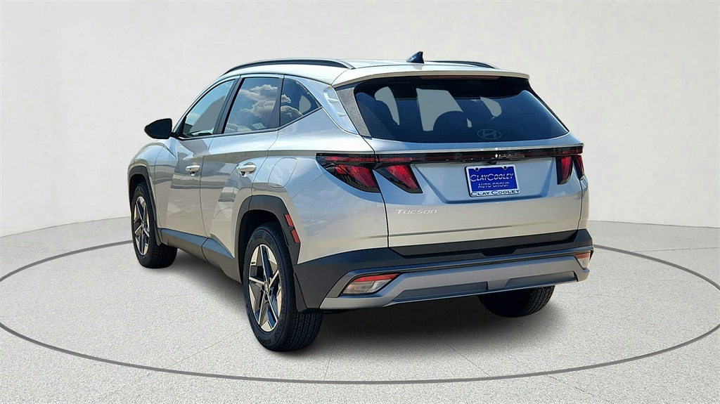 2026 Hyundai Tucson SEL photo 16