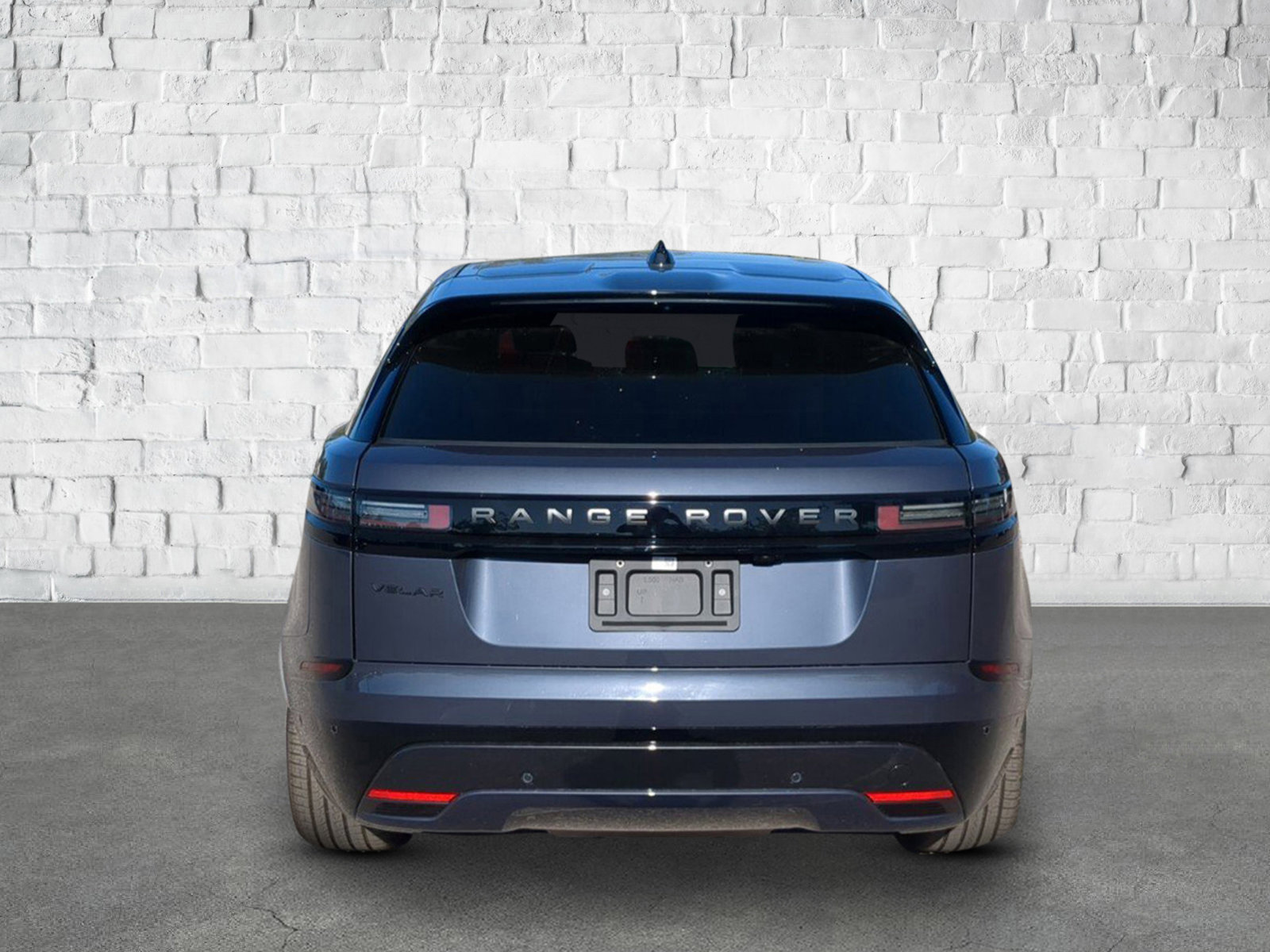 2026 Land Rover Range Rover Velar P250 S photo 2