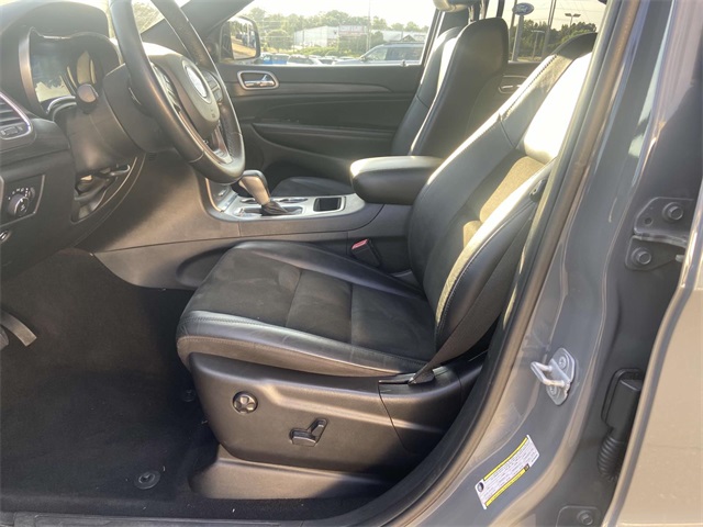 2019 Jeep Grand Cherokee Altitude photo 9