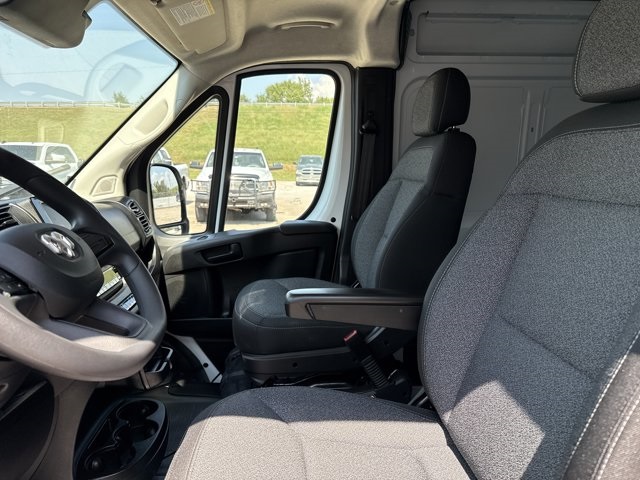 2025 Ram ProMaster 3500 photo 4