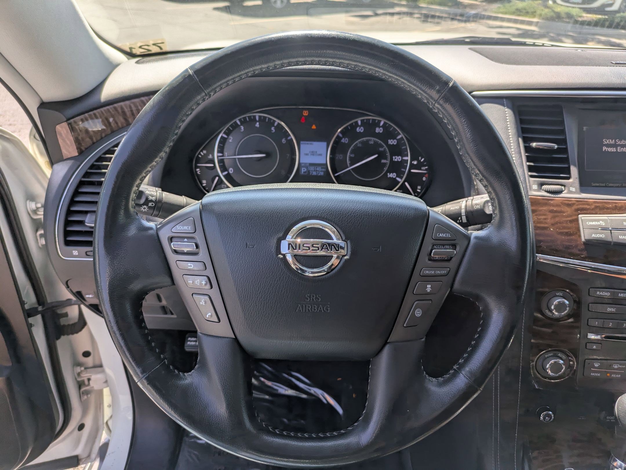 2018 Nissan Armada Platinum photo 16