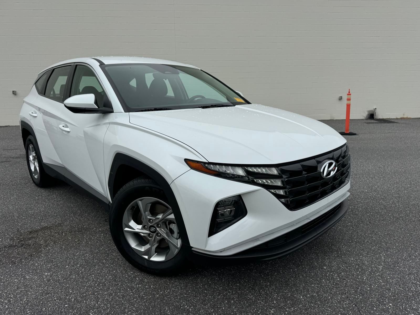 2022 Hyundai Tucson SE's photo