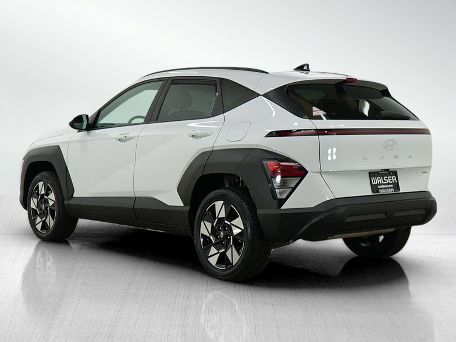 2024 Hyundai Kona SEL photo 3