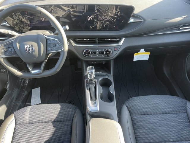 2025 Buick Envista Preferred photo 13