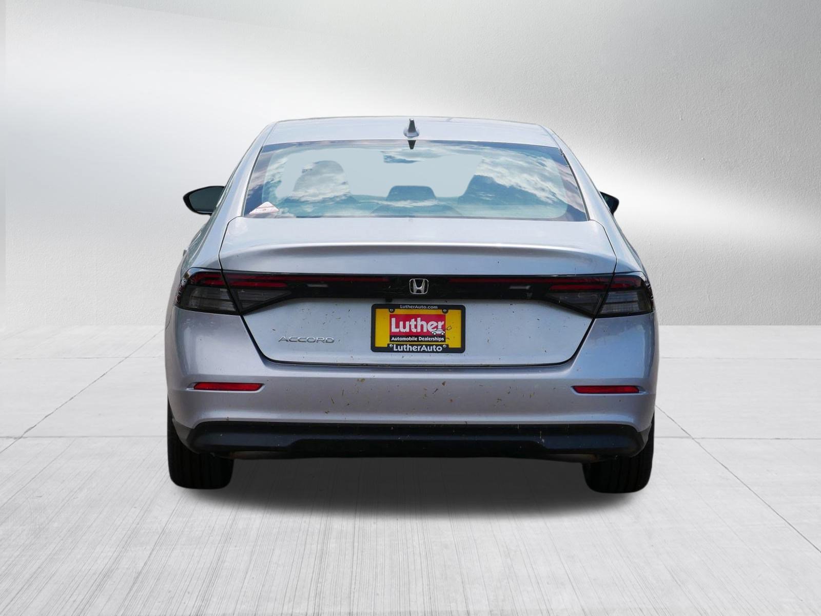 2025 Honda Accord LX photo 6