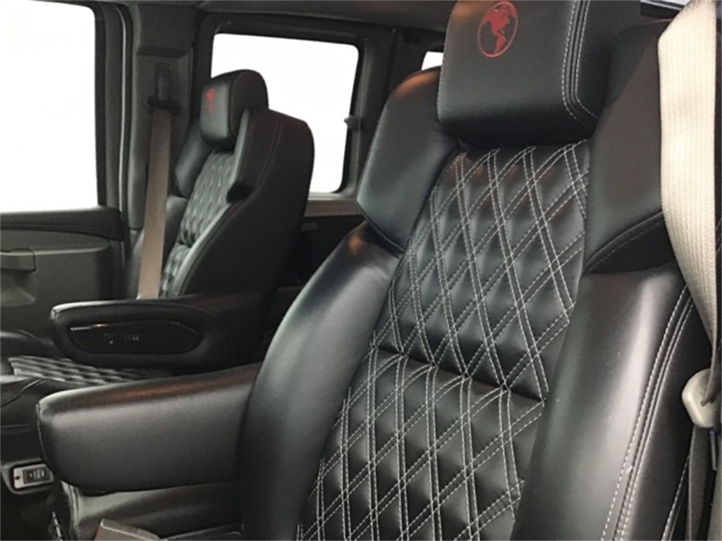 2023 Gmc Savana photo 19